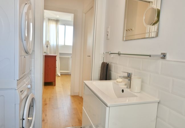 Apartment in Madrid - M (TRI19)
