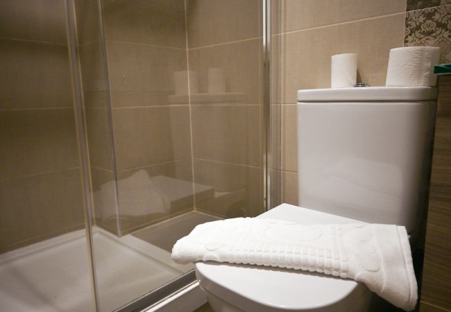 Apartment in Madrid - M (PAL41) Amplia vivienda de tres dormitorios en L Apartment in Madrid - M (PAL41) Amplia vivienda de tres dormitorios en L