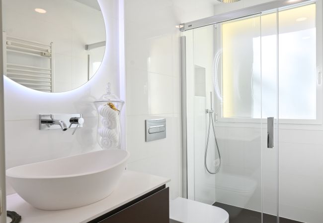 Apartment in Madrid - M (ACE350) Bernabeu Stadium Apartment in Madrid - M (ACE350) Bernabeu Stadium