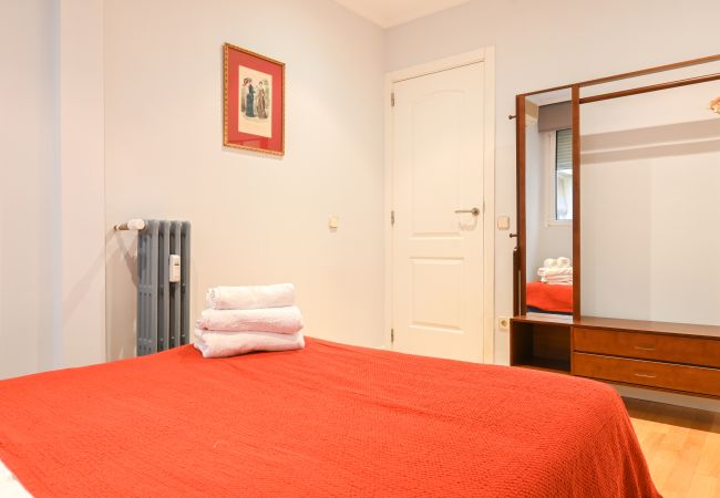 Apartment in Madrid - M (ORE512) Apartamento Espacioso de Tres Dormitori Apartment in Madrid - M (ORE512) Apartamento Espacioso de Tres Dormitori
