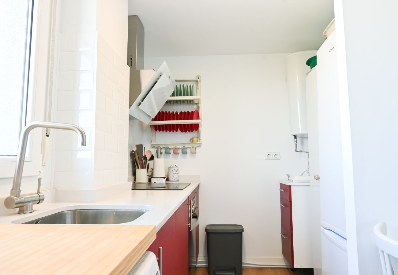 Apartment in Madrid - M (SFN21) Vivienda en Madrid con Comodidad, Funcio