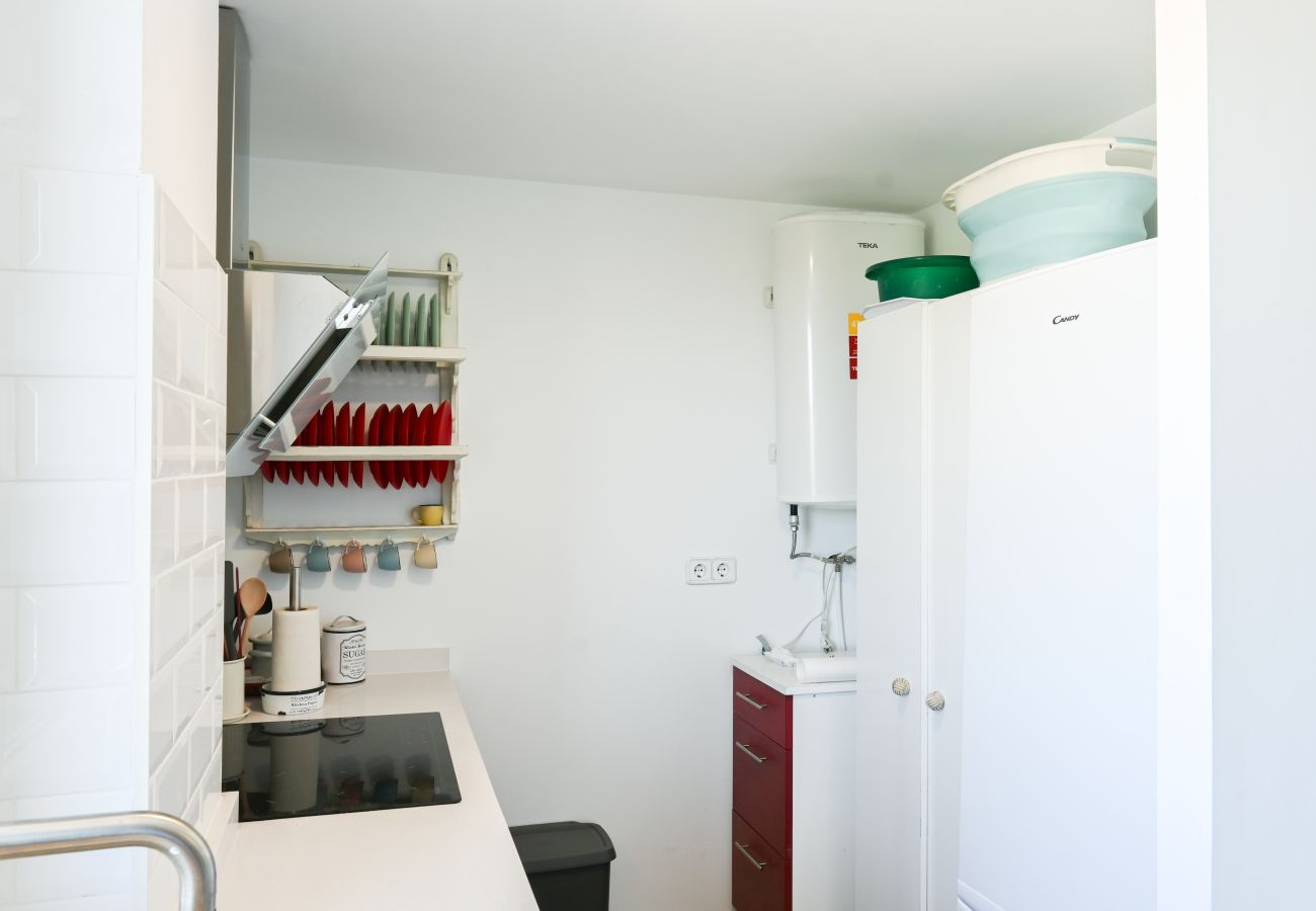 Apartment in Madrid - M (SFN21) Vivienda en Madrid con Comodidad, Funcio