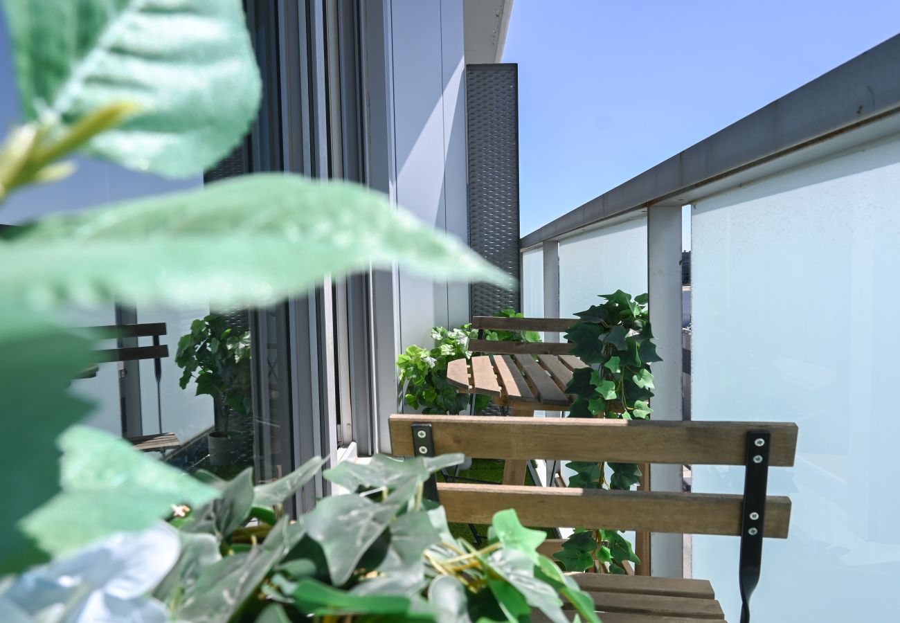 Apartment in Madrid - M (SFN21) Vivienda en Madrid con Comodidad, Funcio