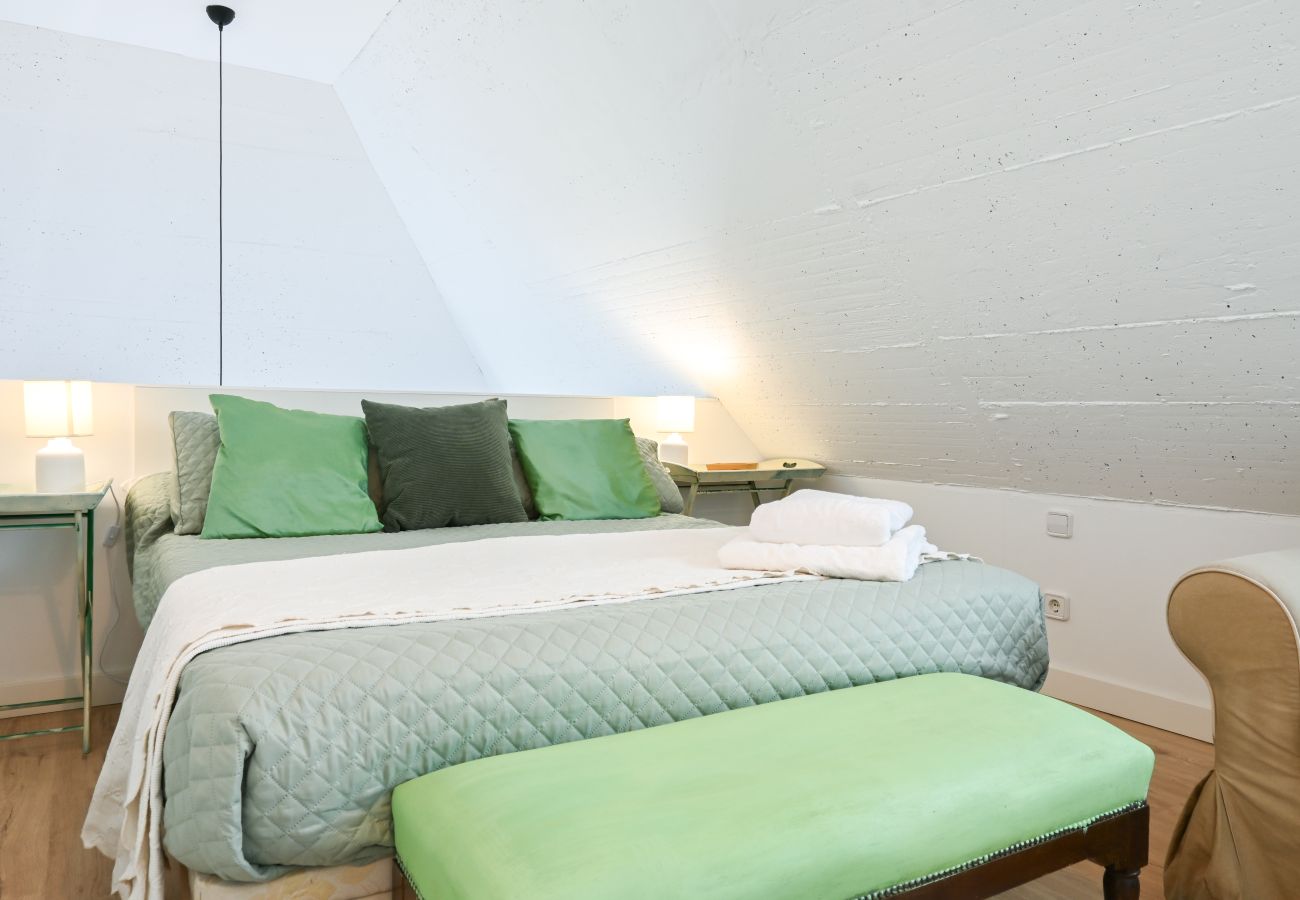 Apartment in Madrid - M (SFN21) Vivienda en Madrid con Comodidad, Funcio