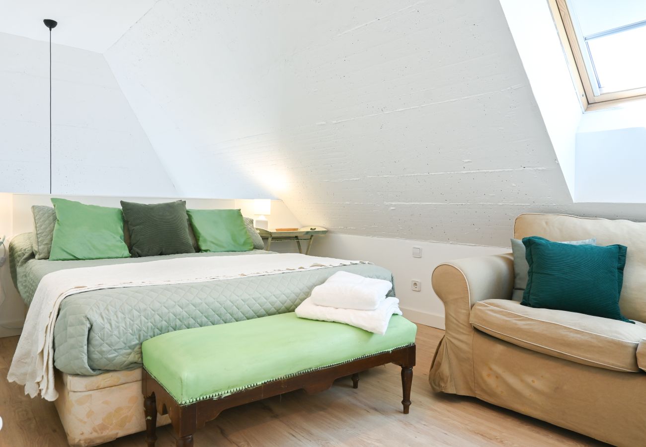 Apartment in Madrid - M (SFN21) Vivienda en Madrid con Comodidad, Funcio