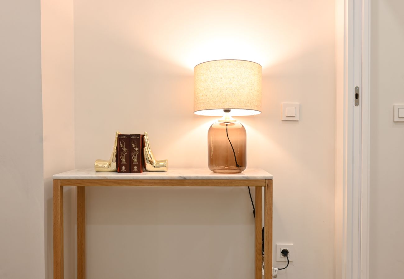 Studio in Madrid - M (ETD1) Céntrico y Luminoso Apartamento  en Madri