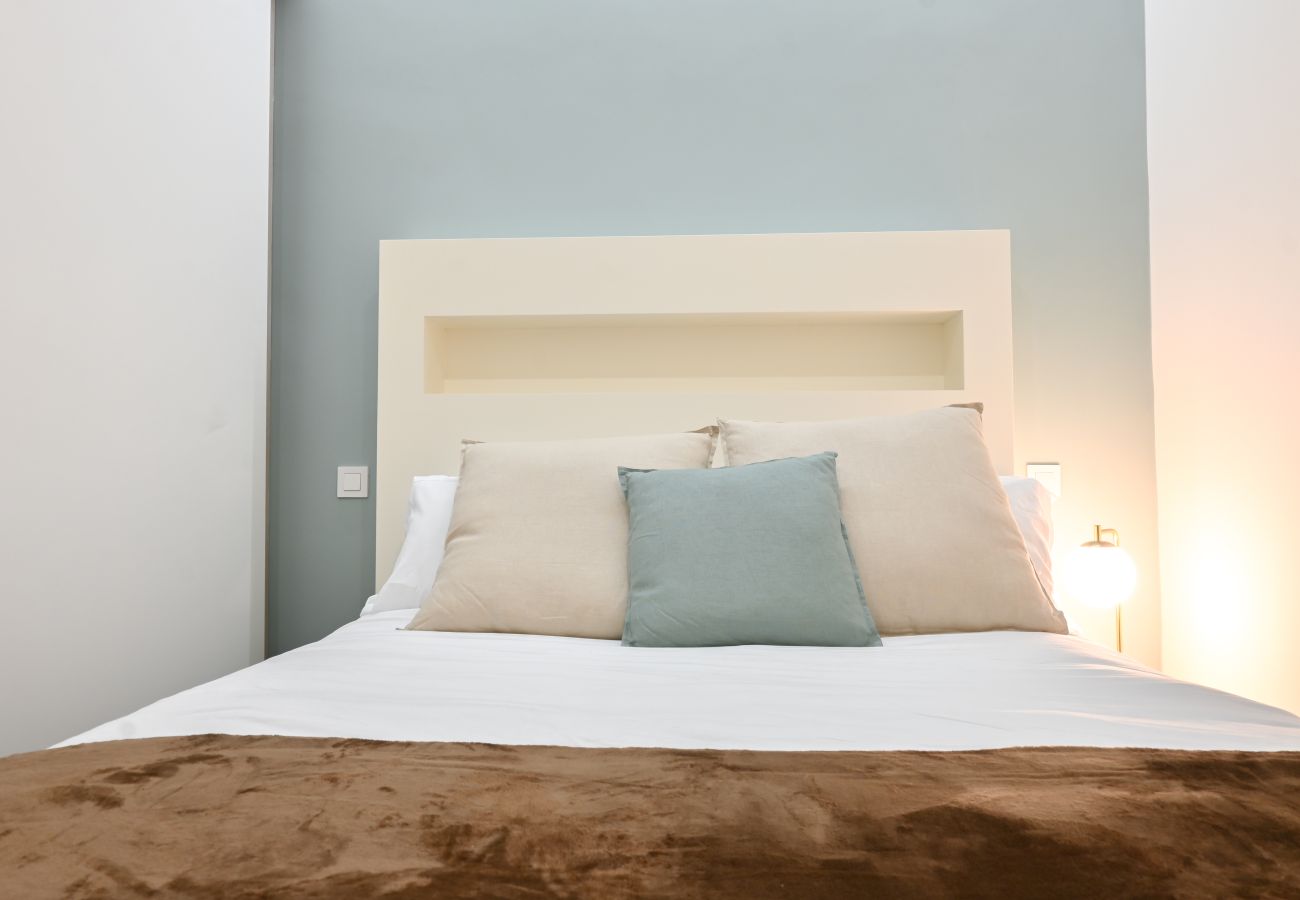 Studio in Madrid - M (ETD1) Céntrico y Luminoso Apartamento  en Madri