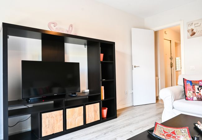 Apartment in Madrid - M (CAR430) Cómodo apartamento de un dormitorio Apartment in Madrid - M (CAR430) Cómodo apartamento de un dormitorio