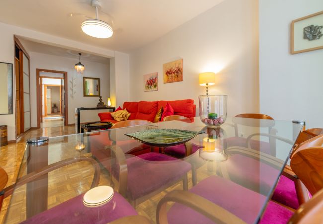 Apartment in Madrid - M (VDP17) Amplio apartamento de tres dormitorios e Apartment in Madrid - M (VDP17) Amplio apartamento de tres dormitorios e