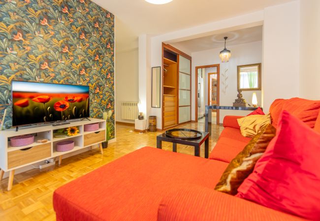 Apartment in Madrid - M (VDP17) Amplio apartamento de tres dormitorios e Apartment in Madrid - M (VDP17) Amplio apartamento de tres dormitorios e