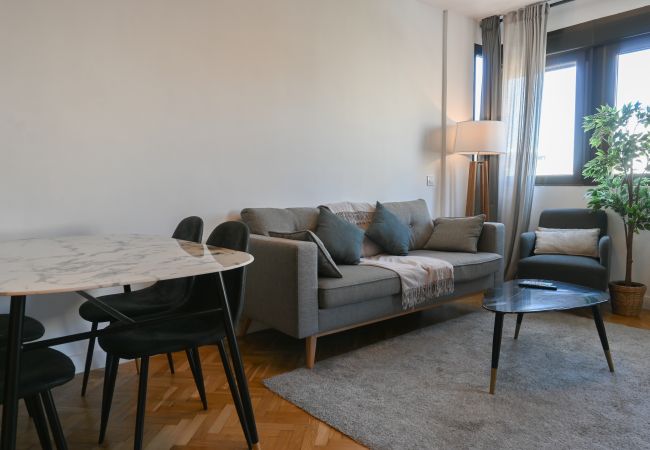 Apartment in Madrid - M (SIL2) Bonito apartamento de dos dormitorios a p Apartment in Madrid - M (SIL2) Bonito apartamento de dos dormitorios a p