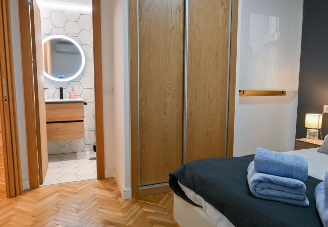 Apartment in Madrid - M (SIL2) Bonito apartamento de dos dormitorios a p Apartment in Madrid - M (SIL2) Bonito apartamento de dos dormitorios a p