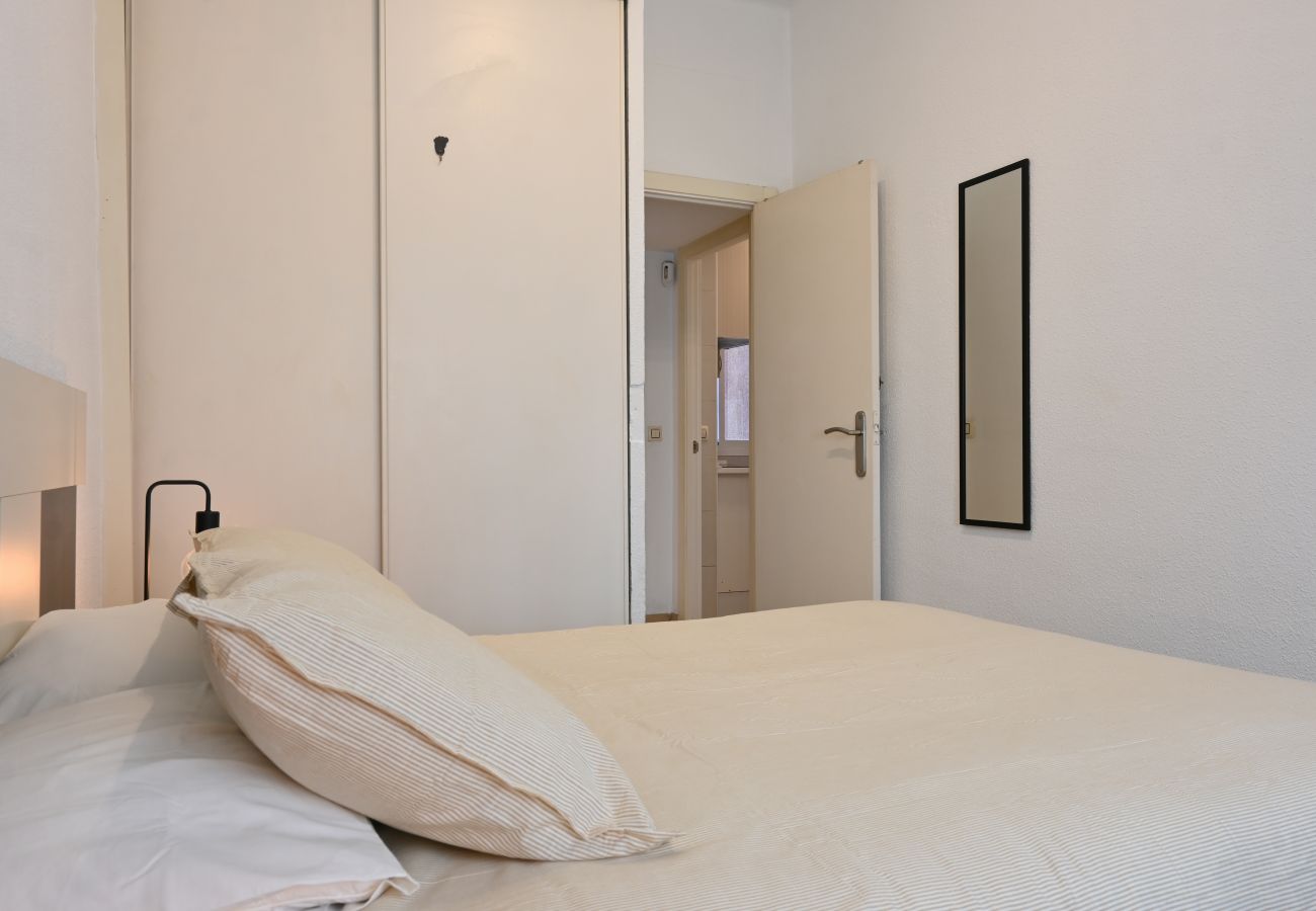 Apartment in Madrid - M (PAS32I) Luminoso apartamento de tres dormitorio