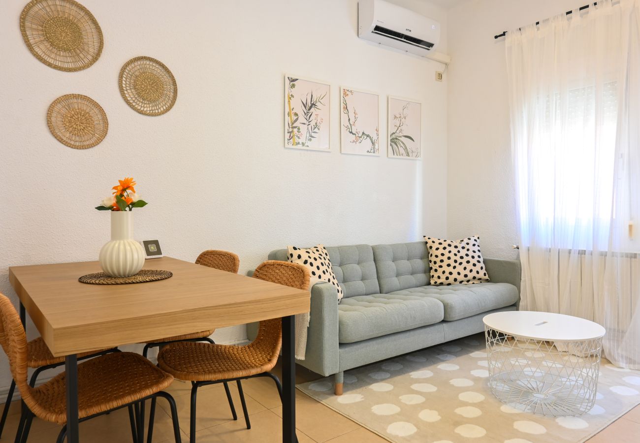 Apartment in Madrid - M (PAS32I) Luminoso apartamento de tres dormitorio