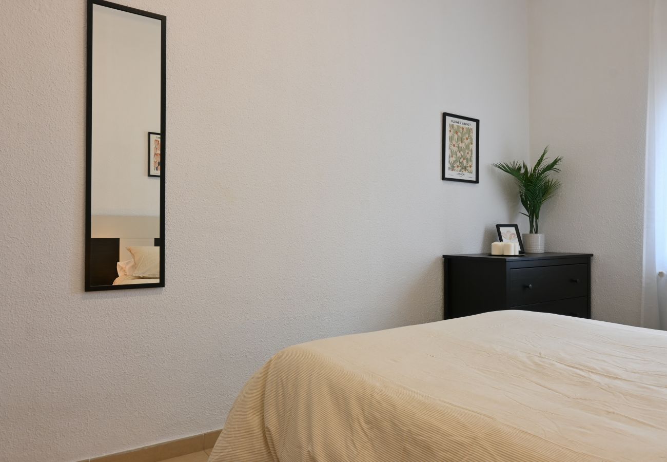 Apartment in Madrid - M (PAS32I) Luminoso apartamento de tres dormitorio