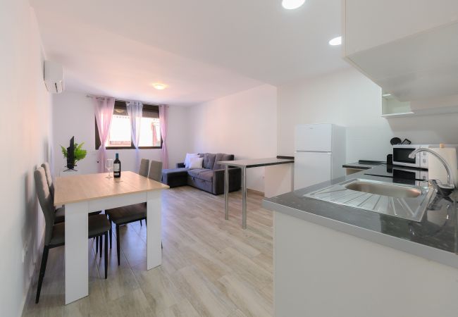 Apartment in Madrid - M (MMA323B) Acogedor apartamento de un dormitorio Apartment in Madrid - M (MMA323B) Acogedor apartamento de un dormitorio