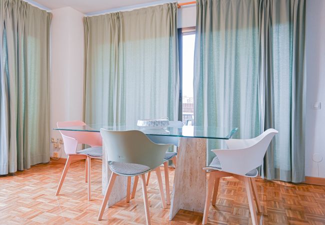 Apartment in Madrid - M (PAT132) Dúplex Ático con Espectaculares Vistas Apartment in Madrid - M (PAT132) Dúplex Ático con Espectaculares Vistas