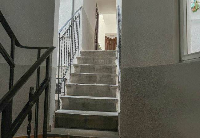Apartment in Madrid - M (PES57)Apartamento Moderno en Acacias con Excele Apartment in Madrid - M (PES57)Apartamento Moderno en Acacias con Excele