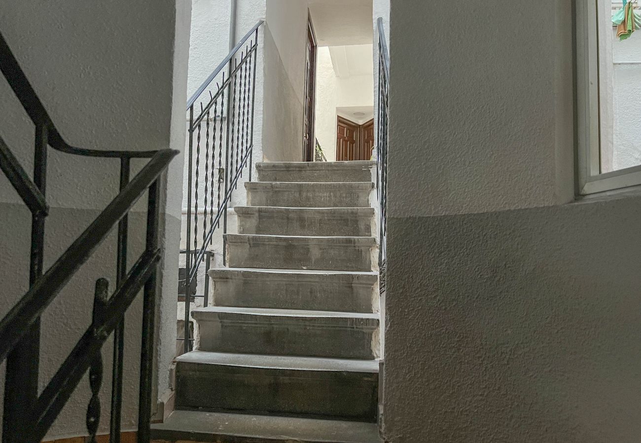 Apartment in Madrid - Modern Apartment in Acacias with Excellent Location in the Center of Madrid