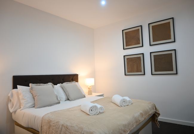 Apartment in Madrid - M (SEN1692)Amplio Apartamento con Balcón en Calle  Apartment in Madrid - M (SEN1692)Amplio Apartamento con Balcón en Calle