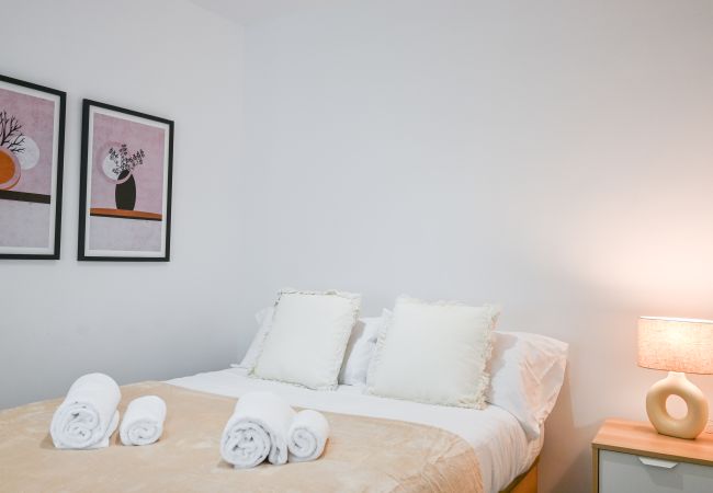 Apartment in Madrid - M (SEN1692)Amplio Apartamento con Balcón en Calle  Apartment in Madrid - M (SEN1692)Amplio Apartamento con Balcón en Calle