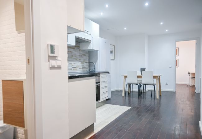 Apartment in Madrid - M (SEN1692)Amplio Apartamento con Balcón en Calle  Apartment in Madrid - M (SEN1692)Amplio Apartamento con Balcón en Calle