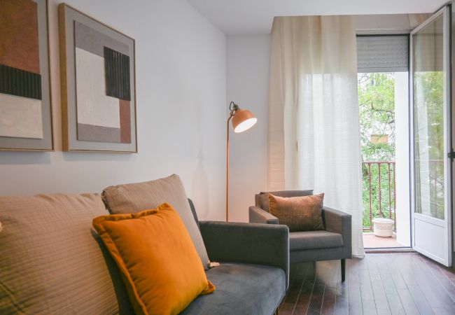 Apartment in Madrid - M (SEN1692)Amplio Apartamento con Balcón en Calle  Apartment in Madrid - M (SEN1692)Amplio Apartamento con Balcón en Calle