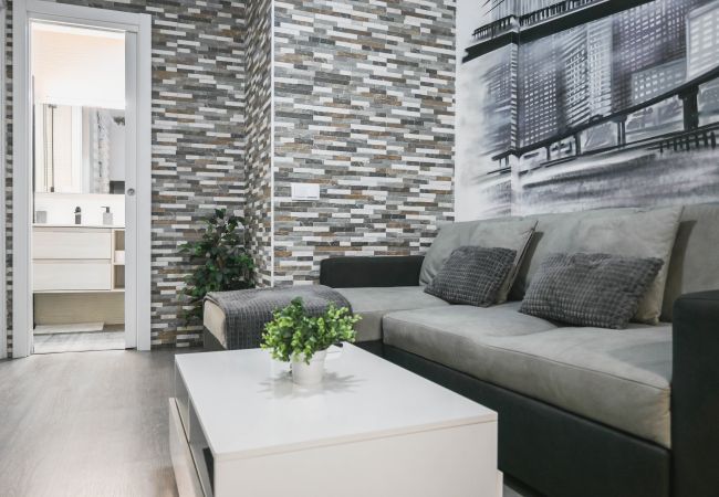 Apartment in Madrid - M (EMB500)Moderno y Cómodo Apartamento en el Centr Apartment in Madrid - M (EMB500)Moderno y Cómodo Apartamento en el Centr