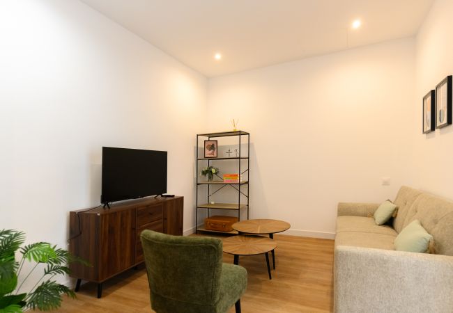 Apartment in Madrid - M (FEI70)Elegancia y Confort en el Corazón de Cham Apartment in Madrid - M (FEI70)Elegancia y Confort en el Corazón de Cham