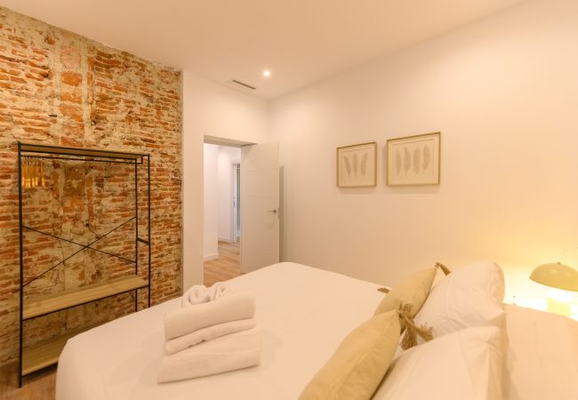 Apartment in Madrid - M (FEI70)Elegancia y Confort en el Corazón de Cham Apartment in Madrid - M (FEI70)Elegancia y Confort en el Corazón de Cham
