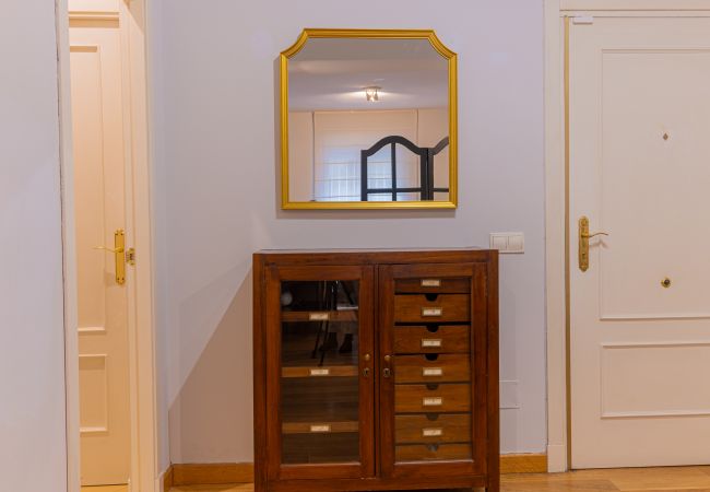 Apartment in Madrid - M (PDH52)Apartamento Amplio y Elegante en Paseo de Apartment in Madrid - M (PDH52)Apartamento Amplio y Elegante en Paseo de