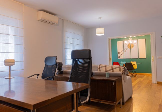 Apartment in Madrid - M (PDH52)Apartamento Amplio y Elegante en Paseo de Apartment in Madrid - M (PDH52)Apartamento Amplio y Elegante en Paseo de