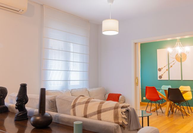 Apartment in Madrid - M (PDH52)Apartamento Amplio y Elegante en Paseo de Apartment in Madrid - M (PDH52)Apartamento Amplio y Elegante en Paseo de