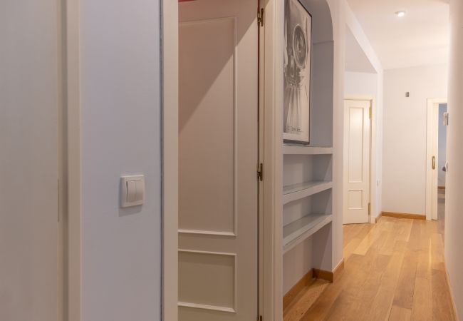 Apartment in Madrid - M (PDH52)Apartamento Amplio y Elegante en Paseo de Apartment in Madrid - M (PDH52)Apartamento Amplio y Elegante en Paseo de