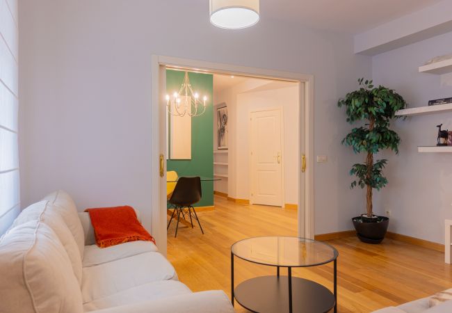 Apartment in Madrid - M (PDH52)Apartamento Amplio y Elegante en Paseo de Apartment in Madrid - M (PDH52)Apartamento Amplio y Elegante en Paseo de