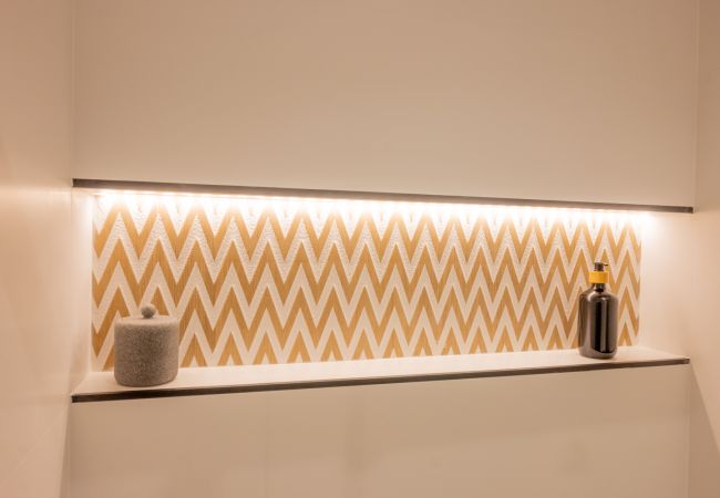 Apartment in Madrid - M (CPE205)Elegante y Acogedor Apartamento con Enca Apartment in Madrid - M (CPE205)Elegante y Acogedor Apartamento con Enca