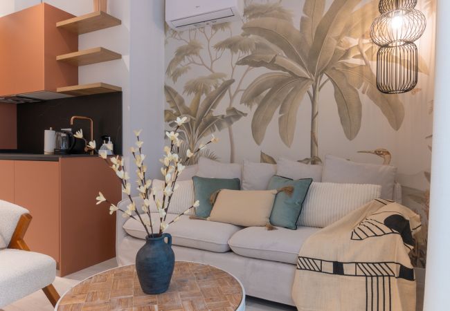 Apartment in Madrid - M (CPE205)Elegante y Acogedor Apartamento con Enca Apartment in Madrid - M (CPE205)Elegante y Acogedor Apartamento con Enca