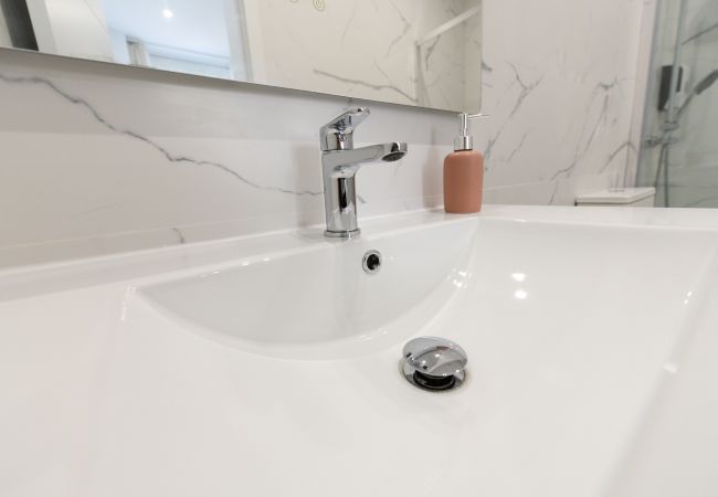 Apartment in Madrid - M (SBE351C)Elegancia y Funcionalidad en San Bernar Apartment in Madrid - M (SBE351C)Elegancia y Funcionalidad en San Bernar