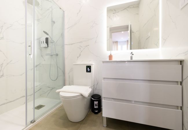 Apartment in Madrid - M (SBE351C)Elegancia y Funcionalidad en San Bernar Apartment in Madrid - M (SBE351C)Elegancia y Funcionalidad en San Bernar
