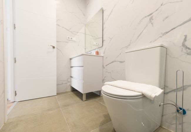 Apartment in Madrid - M (SBE351C)Elegancia y Funcionalidad en San Bernar Apartment in Madrid - M (SBE351C)Elegancia y Funcionalidad en San Bernar