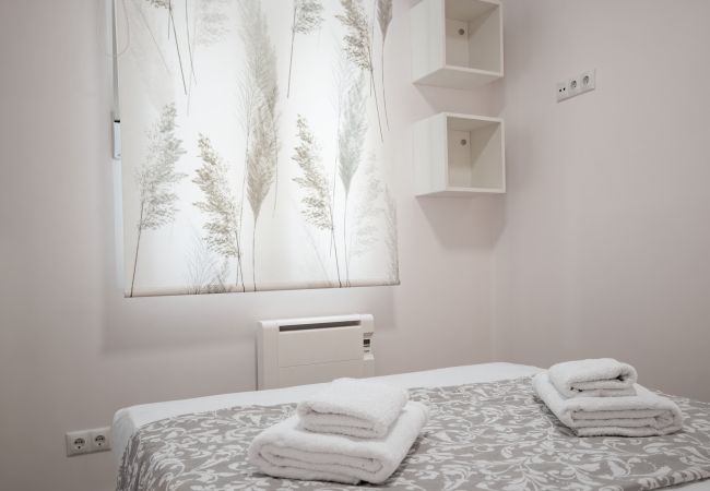 Apartment in Madrid - M (VAL212) Lujoso apartamento en Malasaña Apartment in Madrid - M (VAL212) Lujoso apartamento en Malasaña