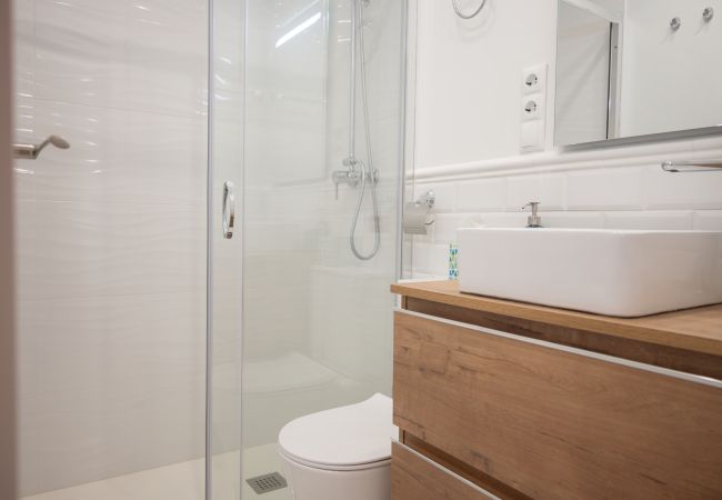 Apartment in Madrid - M (VAL212) Lujoso apartamento en Malasaña Apartment in Madrid - M (VAL212) Lujoso apartamento en Malasaña