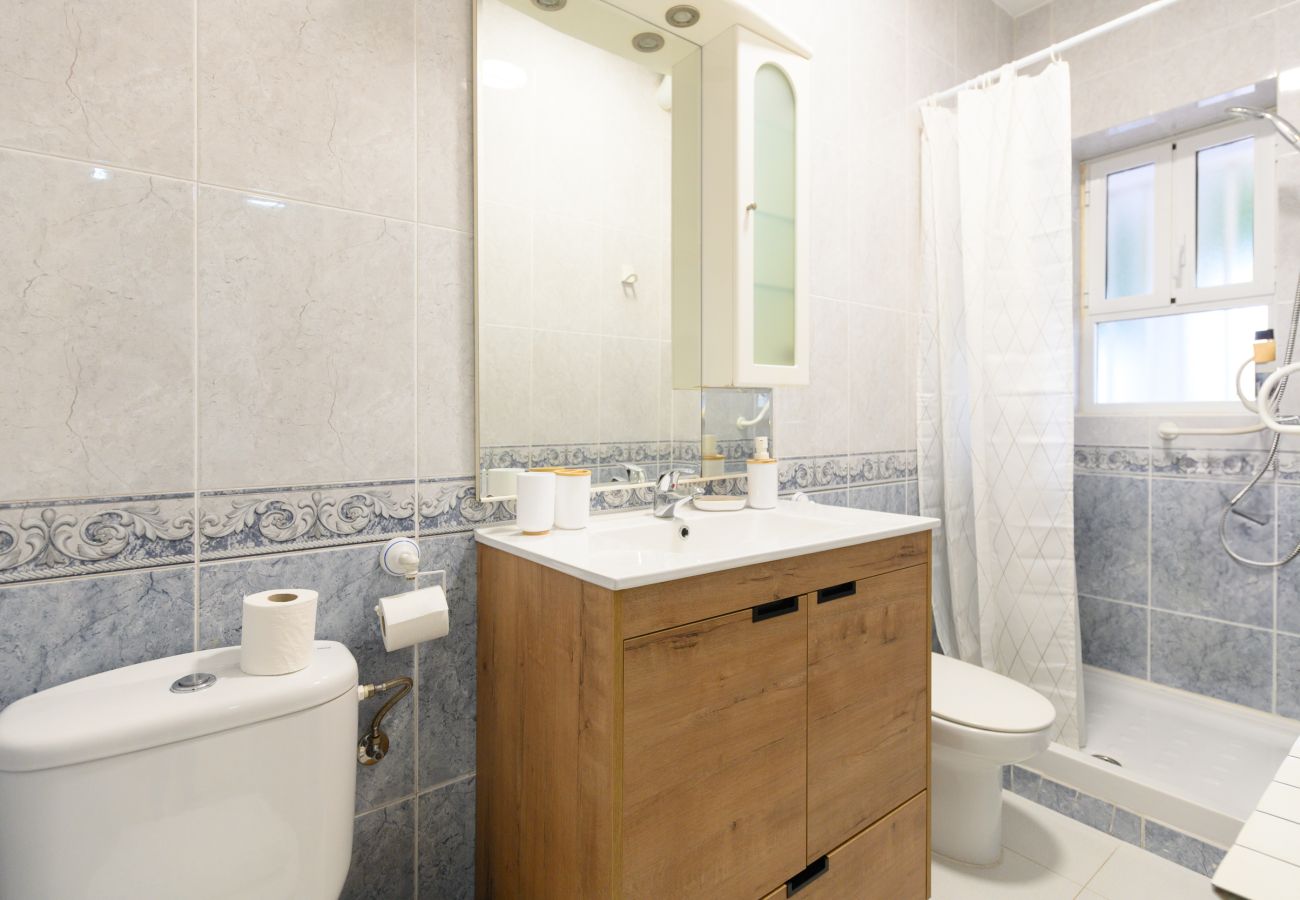 Apartment in Madrid - Charmartin 4 Towers: 2 bedrooms ideal for families and business travellers 