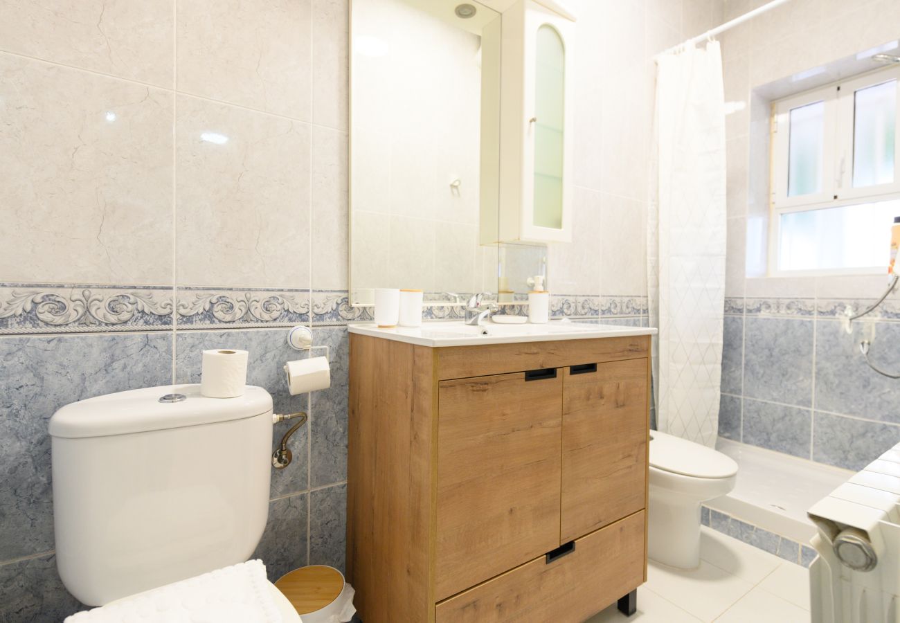 Apartment in Madrid - Charmartin 4 Towers: 2 bedrooms ideal for families and business travellers 