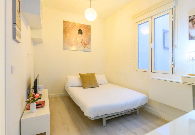 Apartment in Madrid - M (AMA272) Acogedor piso de 1 dormitorio a poco m Apartment in Madrid - M (AMA272) Acogedor piso de 1 dormitorio a poco m