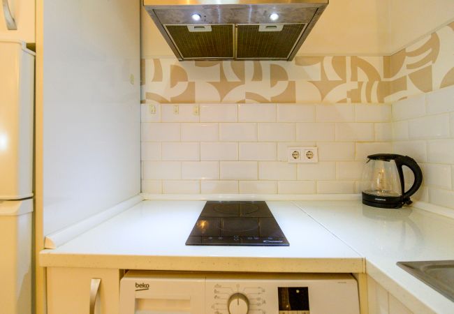 Apartment in Madrid - M (AMA272) Acogedor piso de 1 dormitorio a poco m Apartment in Madrid - M (AMA272) Acogedor piso de 1 dormitorio a poco m