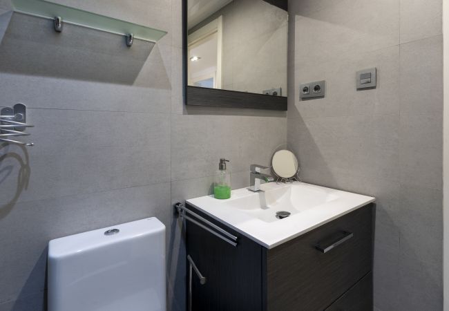 Apartment in Madrid - M (PDA653)Amplio piso de 3 dormitorios y 2 baños e Apartment in Madrid - M (PDA653)Amplio piso de 3 dormitorios y 2 baños e