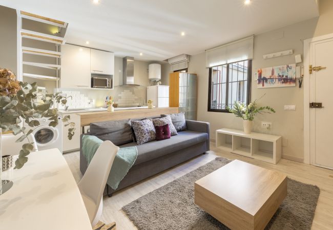 Apartment in Madrid - M (QUE32I1) Dúplex con encanto en Chamberí : Comod Apartment in Madrid - M (QUE32I1) Dúplex con encanto en Chamberí : Comod