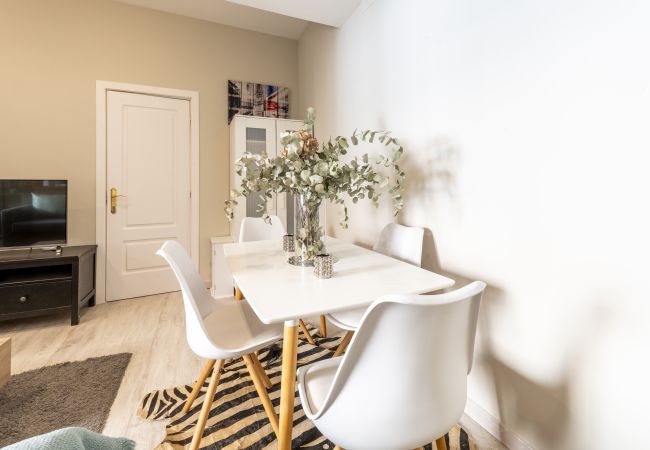 Apartment in Madrid - M (QUE32I1) Dúplex con encanto en Chamberí : Comod Apartment in Madrid - M (QUE32I1) Dúplex con encanto en Chamberí : Comod