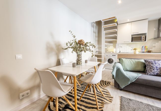 Apartment in Madrid - M (QUE32I1) Dúplex con encanto en Chamberí : Comod Apartment in Madrid - M (QUE32I1) Dúplex con encanto en Chamberí : Comod